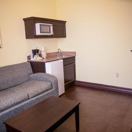 Holiday Inn Express Hotel & Suites Houston North Intercontinental By Ihg Eksteriør billede