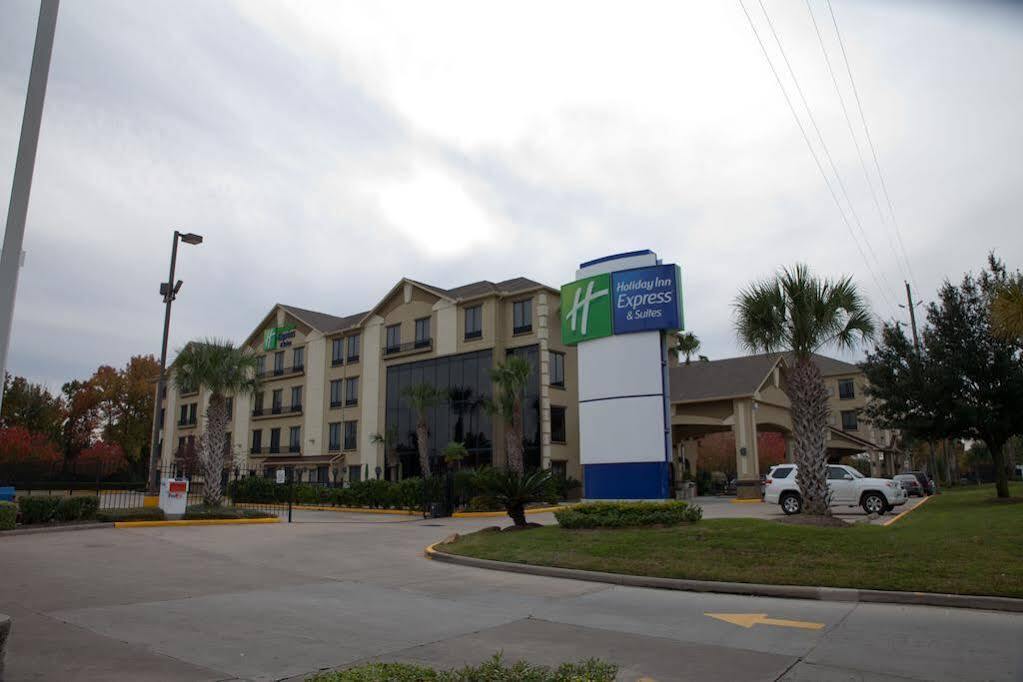 Holiday Inn Express Hotel & Suites Houston North Intercontinental By Ihg Eksteriør billede
