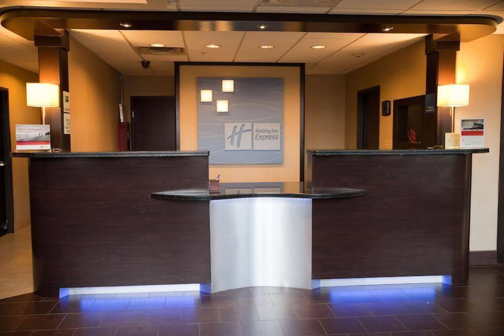 Holiday Inn Express Hotel & Suites Houston North Intercontinental By Ihg Eksteriør billede